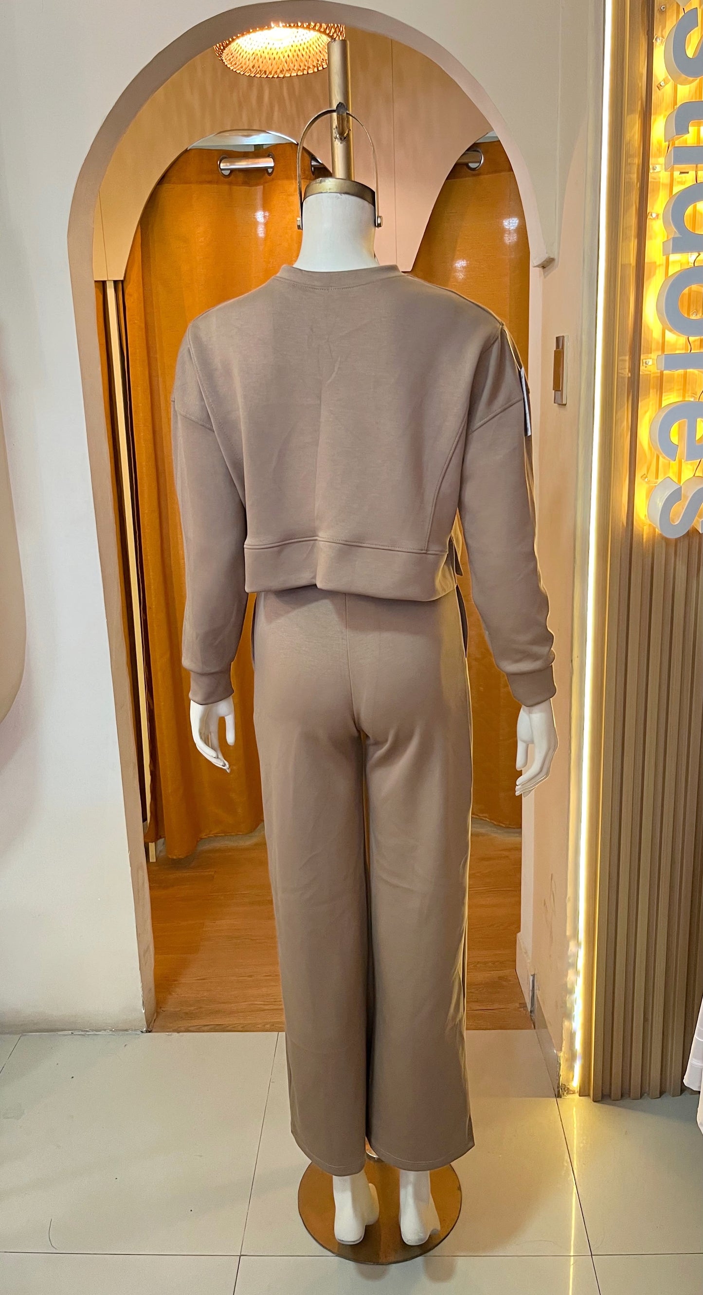 Conjunto Angela