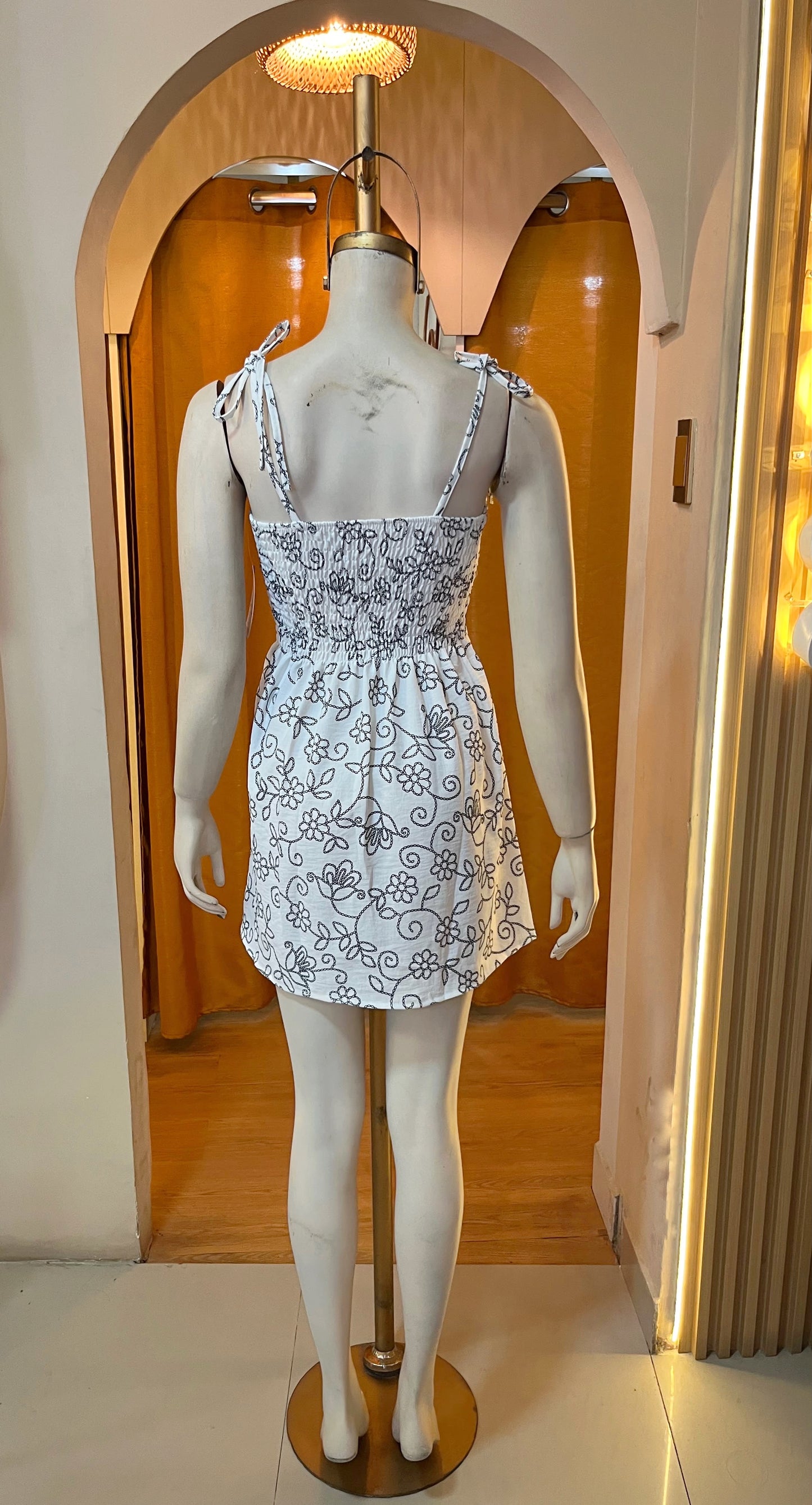 Vestido de lazo