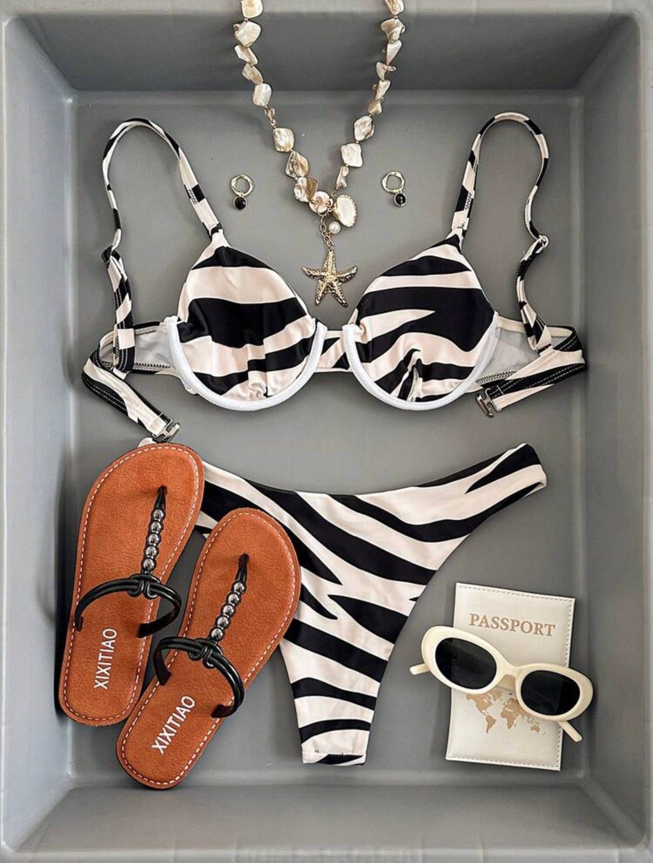 Bikini zebra