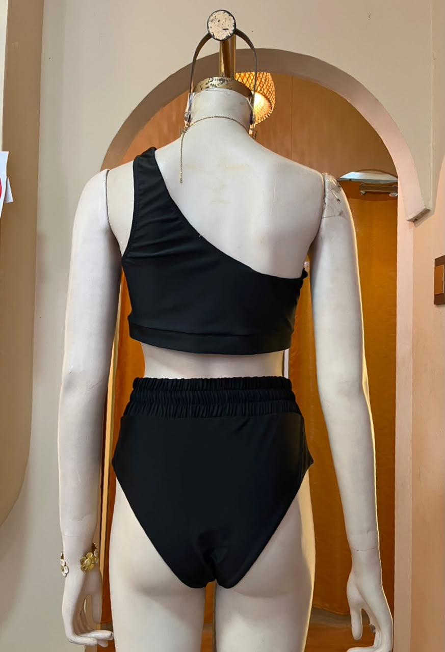 Bikini negro