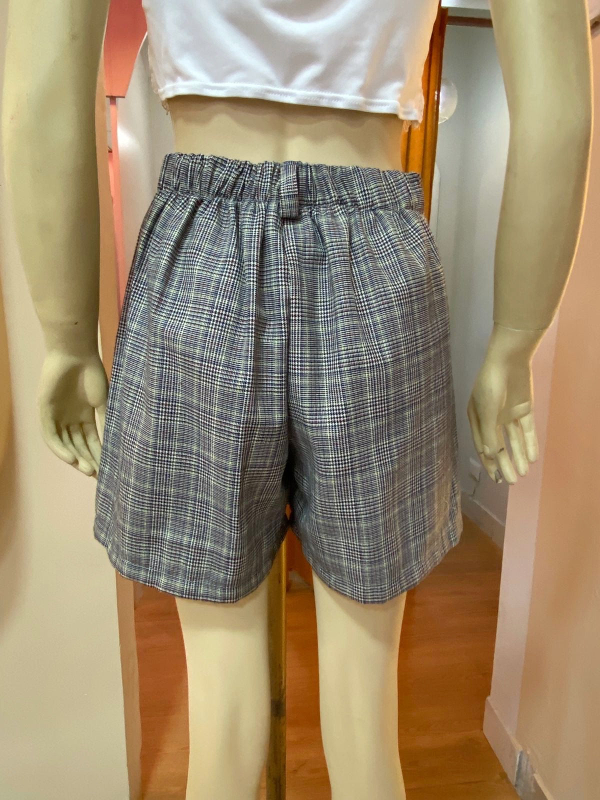 Short Lilian