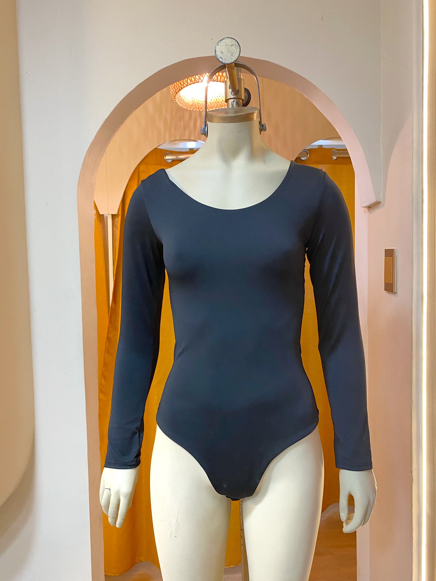 Body manga larga