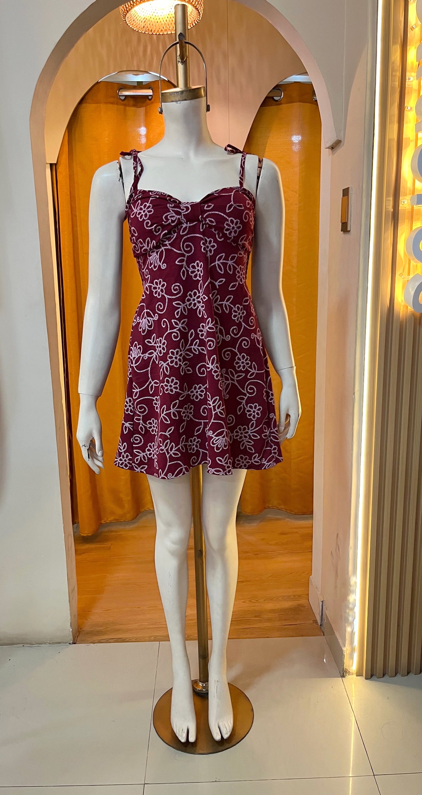 Vestido de lazo